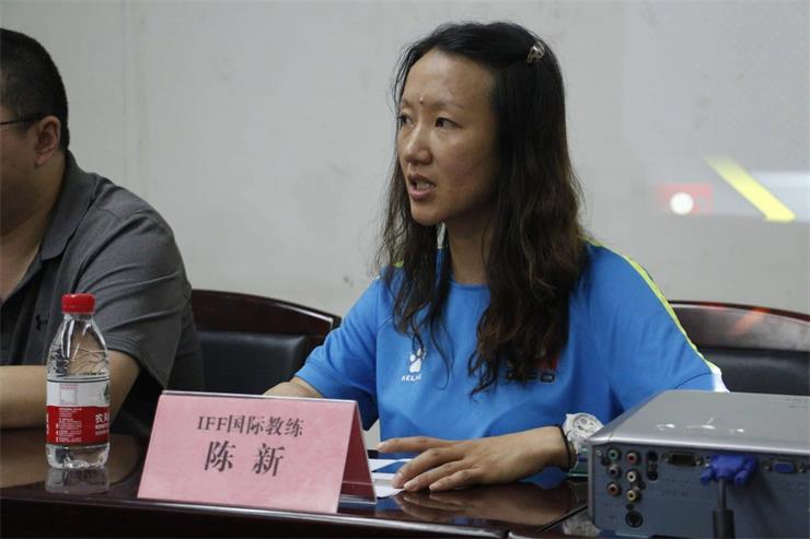 粉红领导力，来看看体育商业世界中的这20位女性 