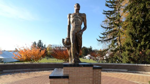 美国大学建300平方米电竞场馆，高校电竞的春天已经到来？ 